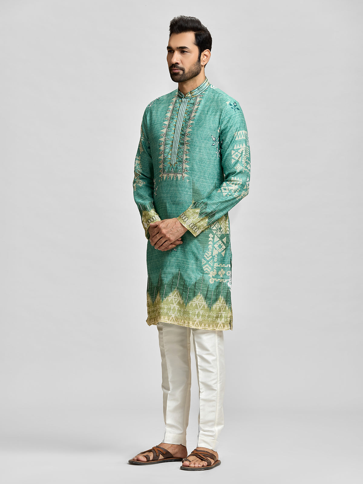Blue thread embellished ceremonial classic
