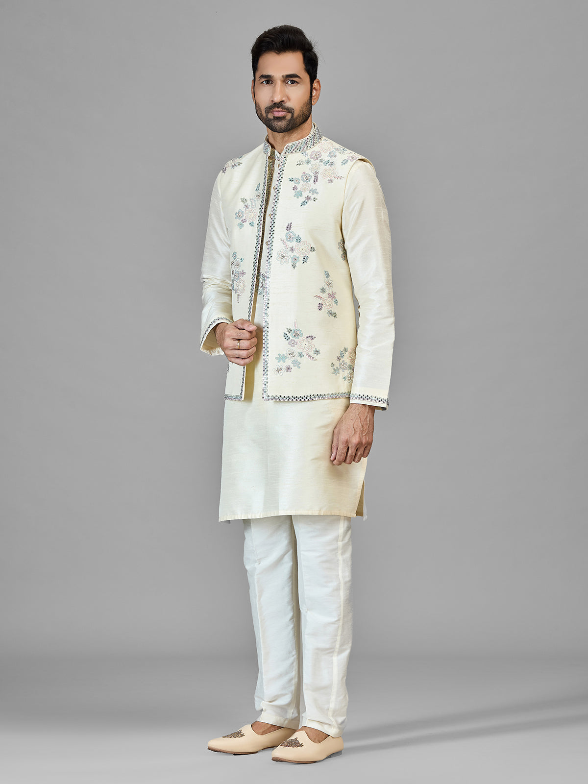 Cream silk waistcoat set with aabla work