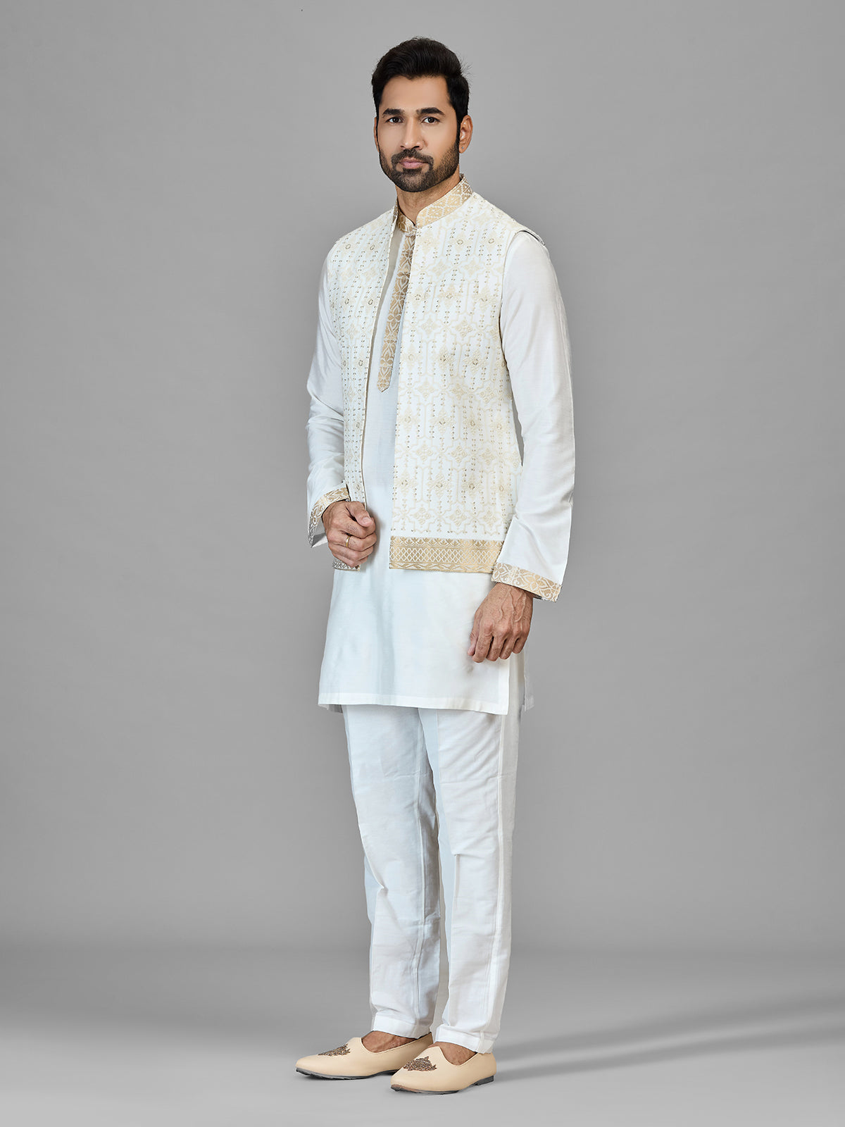 Off white slk waistcoat set with resham and sequins
