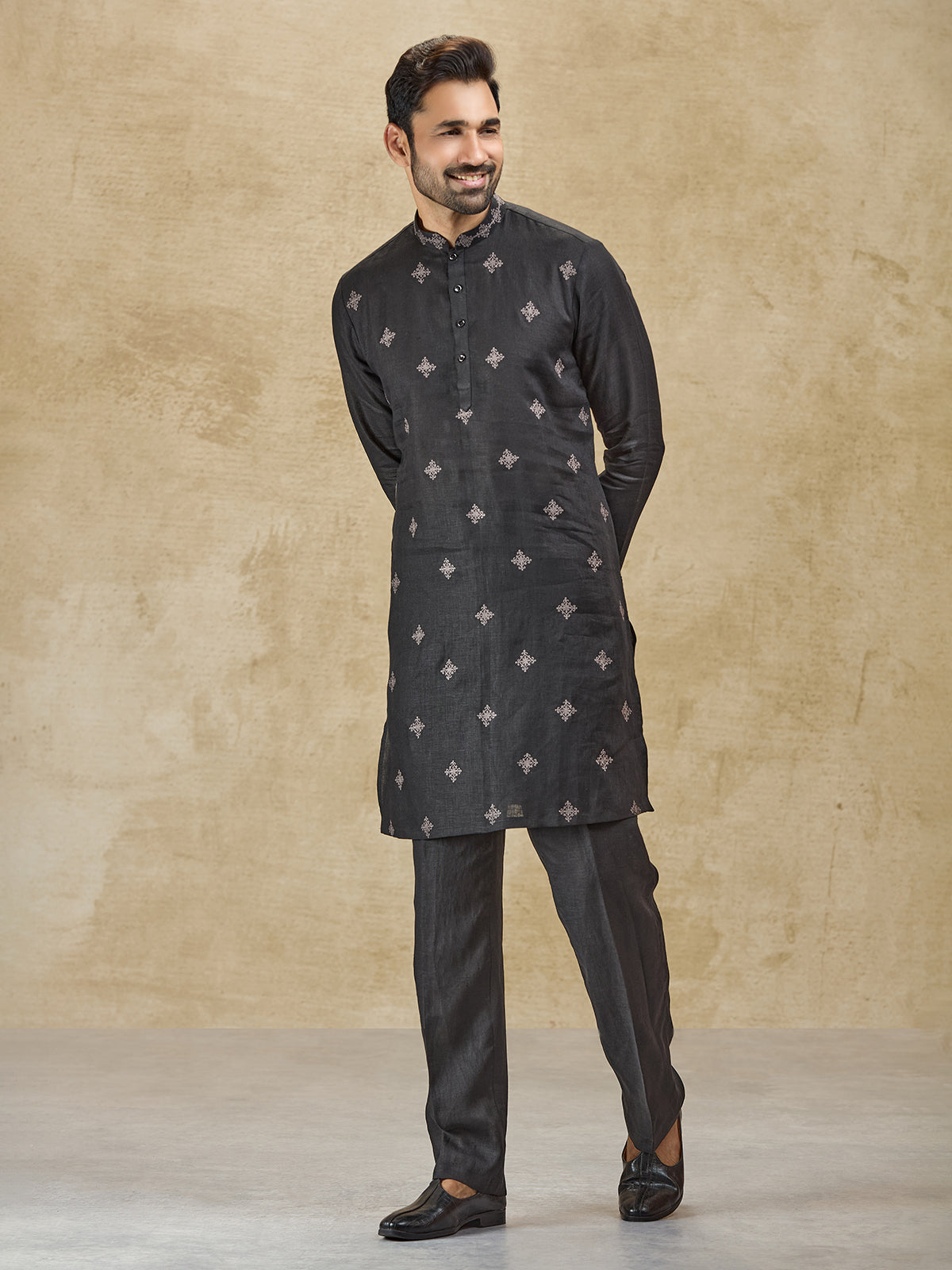 Black thread worked kurta suit in pure linen
