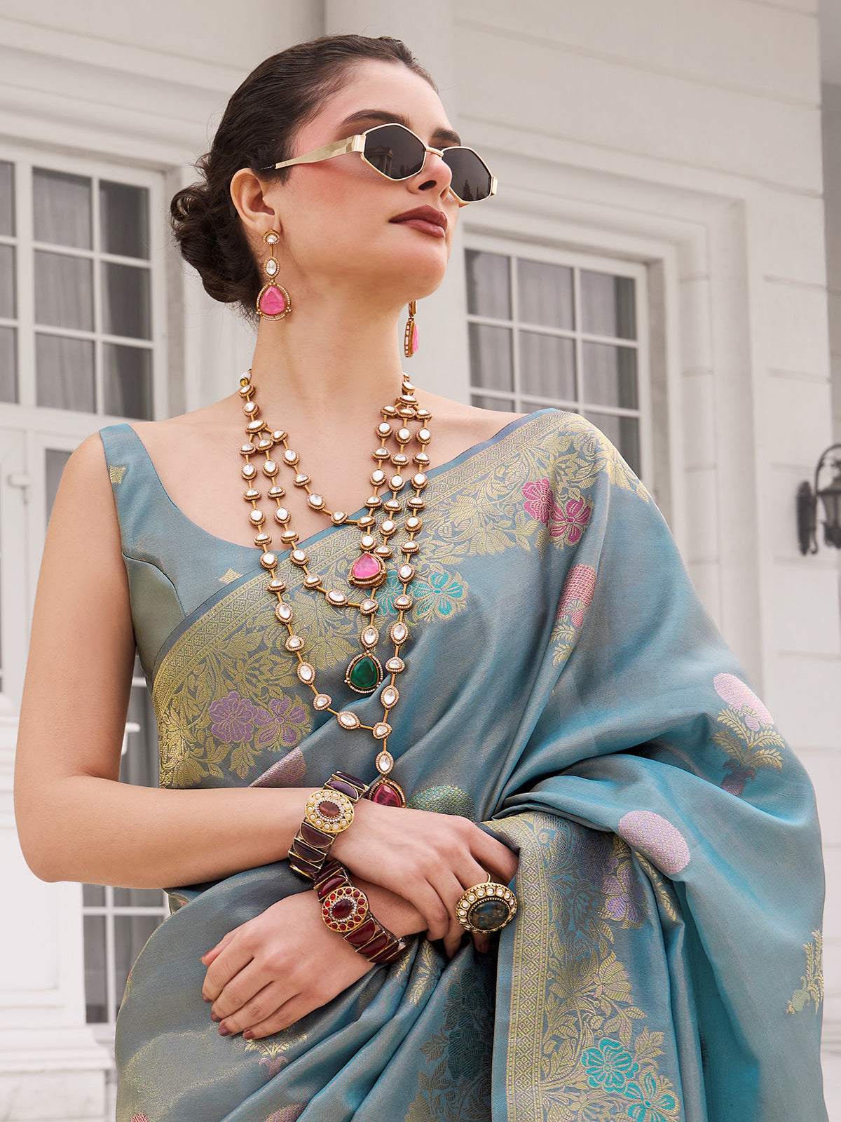 Blue kurra silk saree for festive celebration