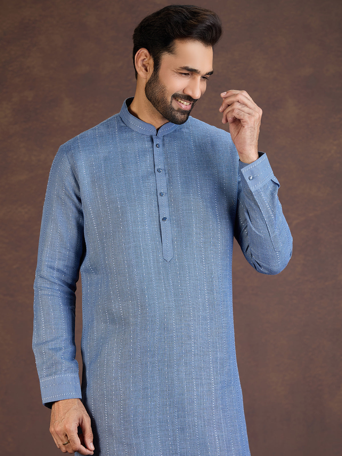 Blue thread worked cotton linen kurta suit