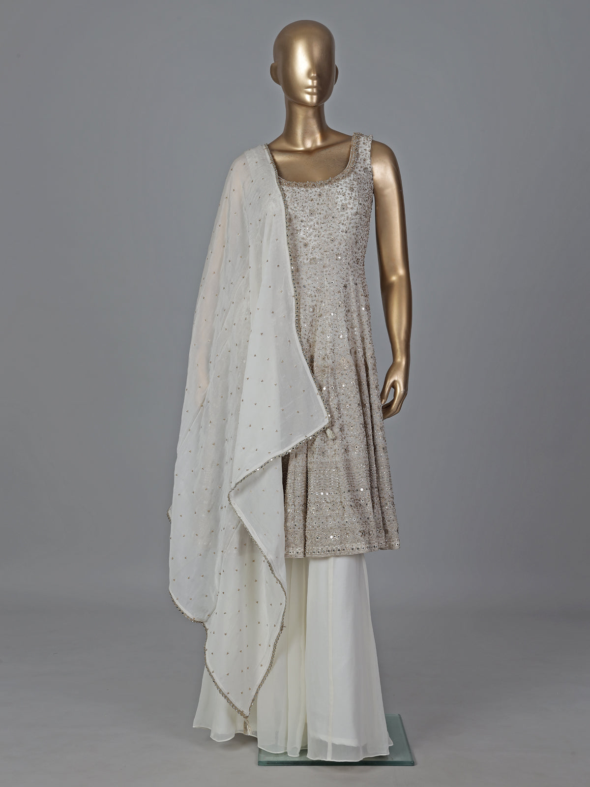 White georgette pakistani style salwar suit with palazzo