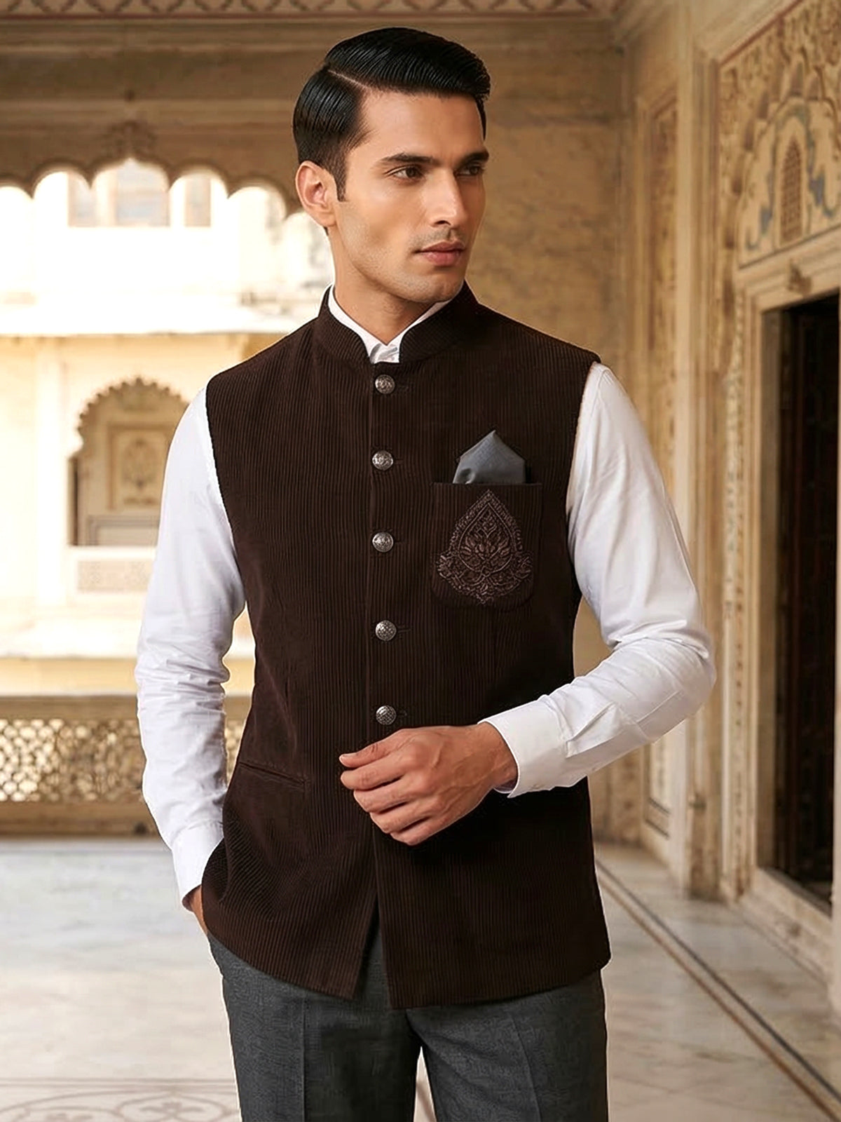 Dark brown woolen waistcoat with embellished pocket