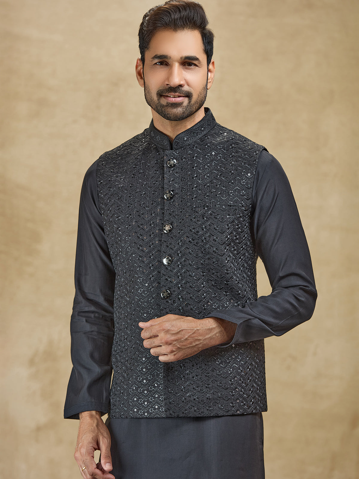 Black silk embroidered waistcoat set for men