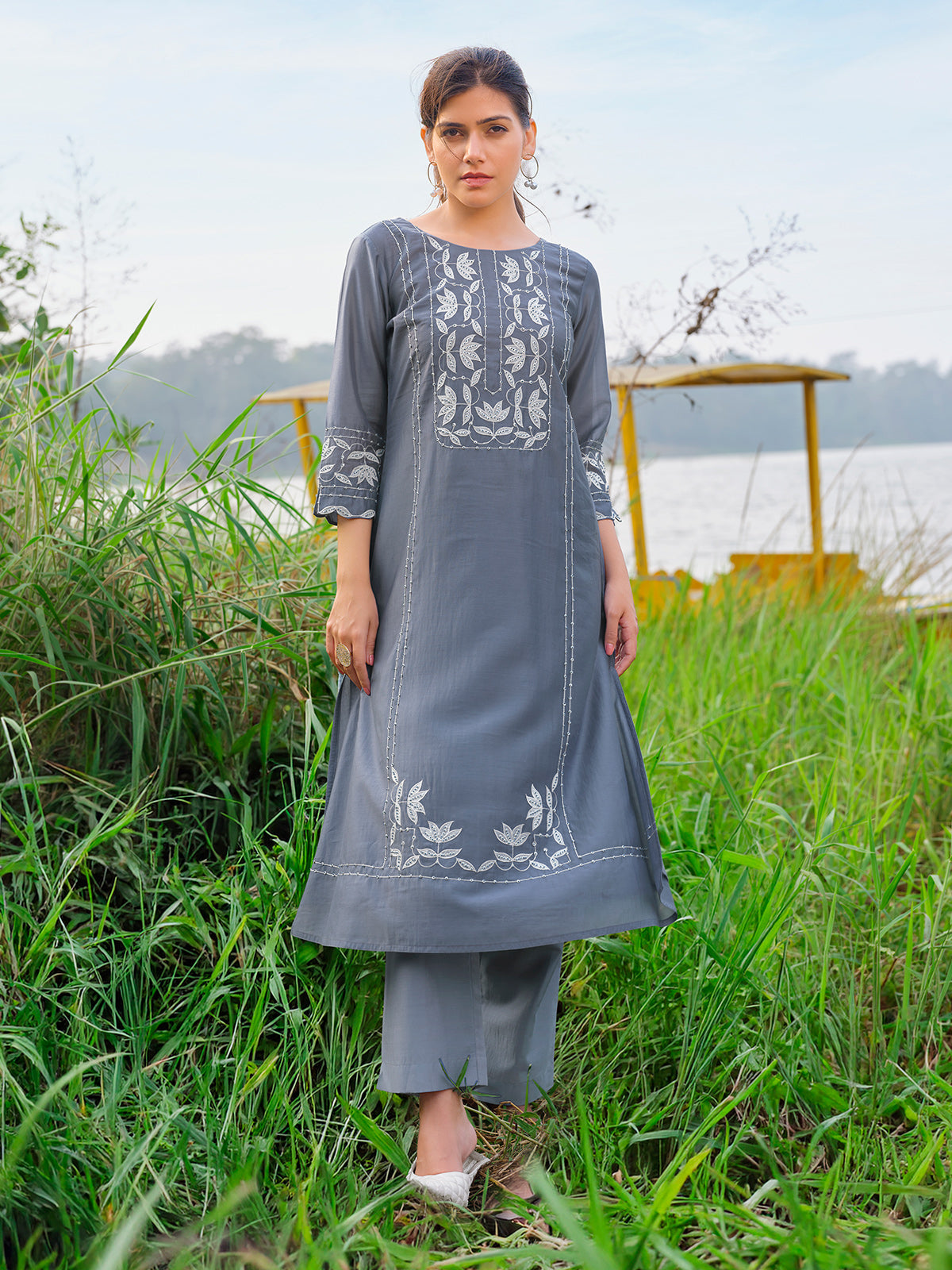 Grey cotton silk yoke style kurti set for festive wear