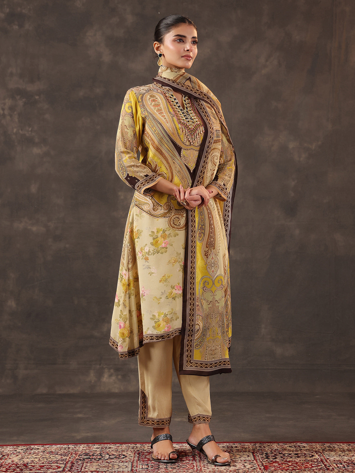 Beige viscose crepe printed kurti set with dupatta