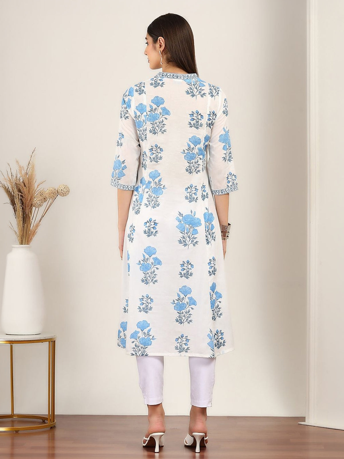 White cotton silk floral printed v neck kurti
