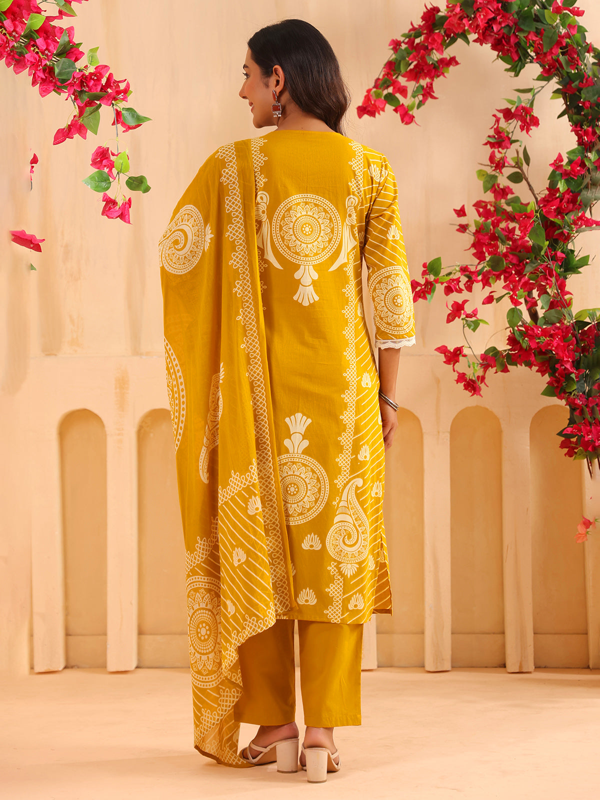 Yellow printed straight cut kurti set