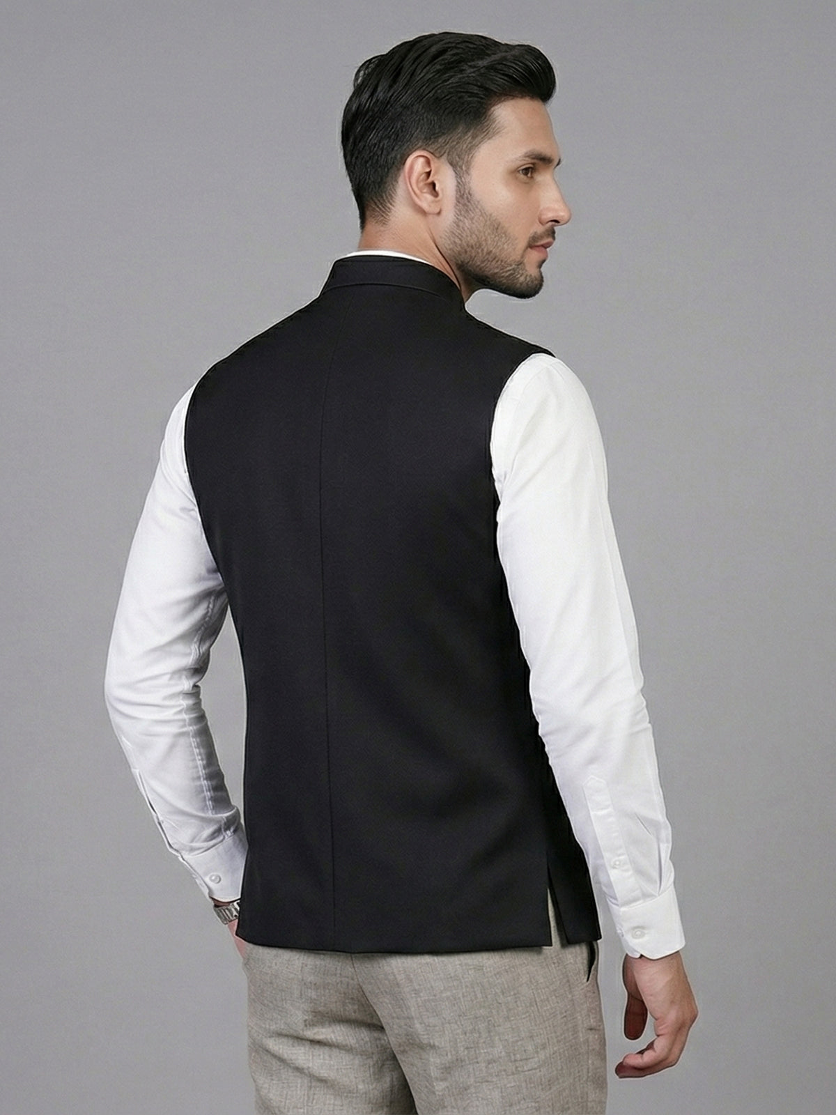 Black timeless polyester viscose waistcoat