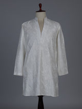 White textured silk blend modern v neck short kurta