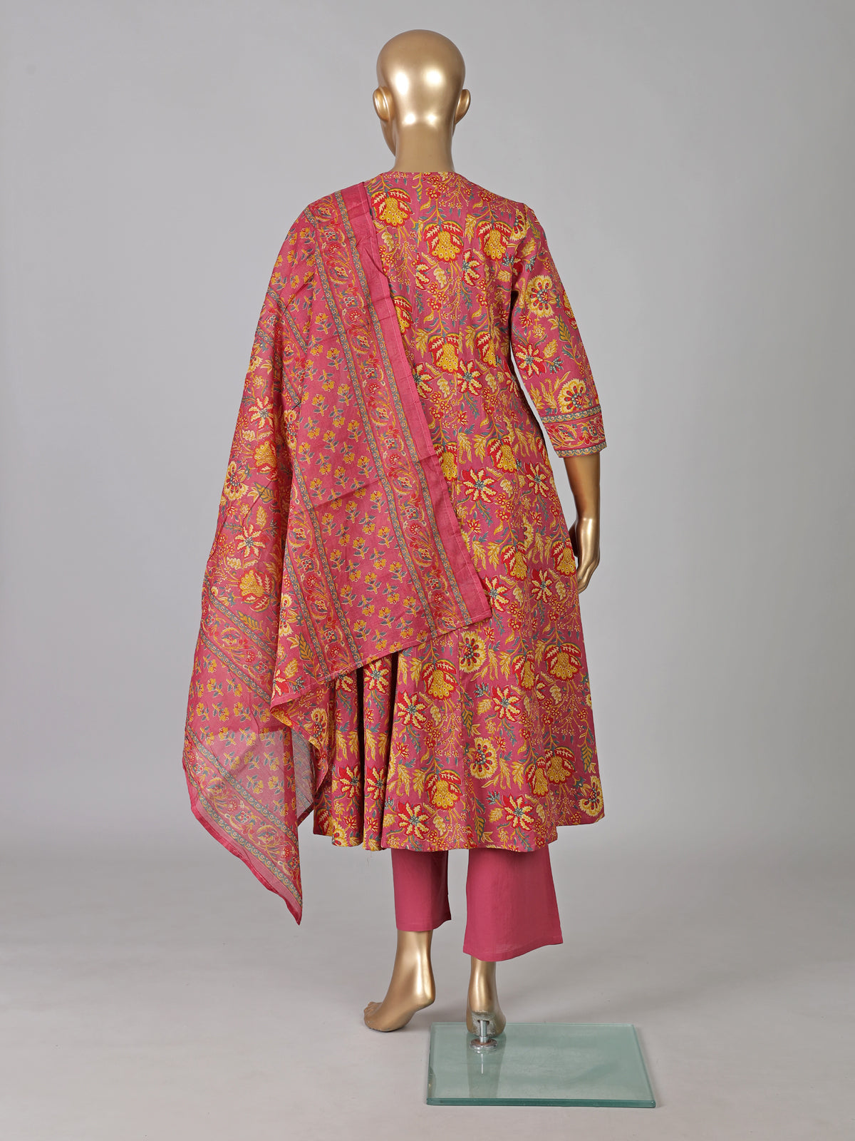 Pink printed cotton kurti set with dupatta for women