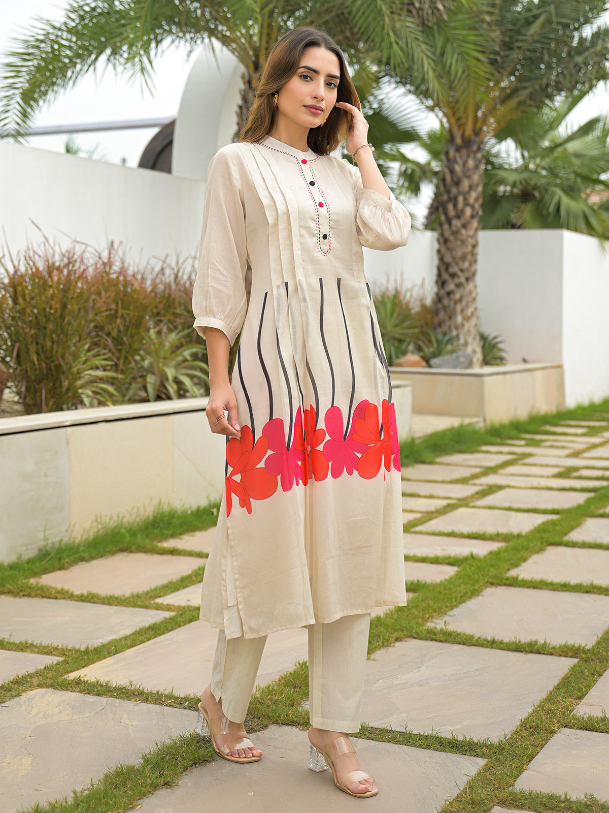 Cream cotton floral printed kurti set for daily wear