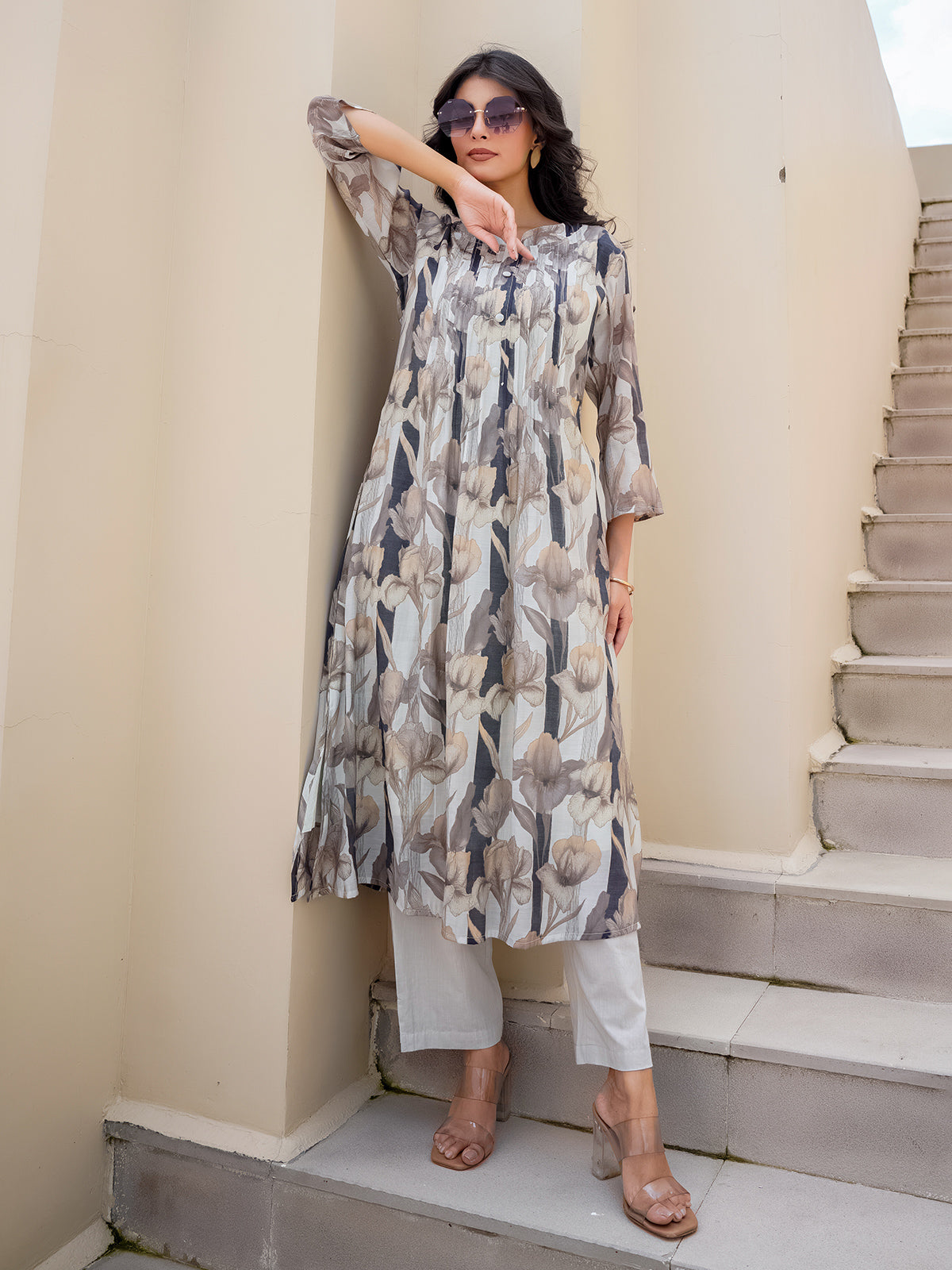 Off white silk floral printed kurti set for elegant wear