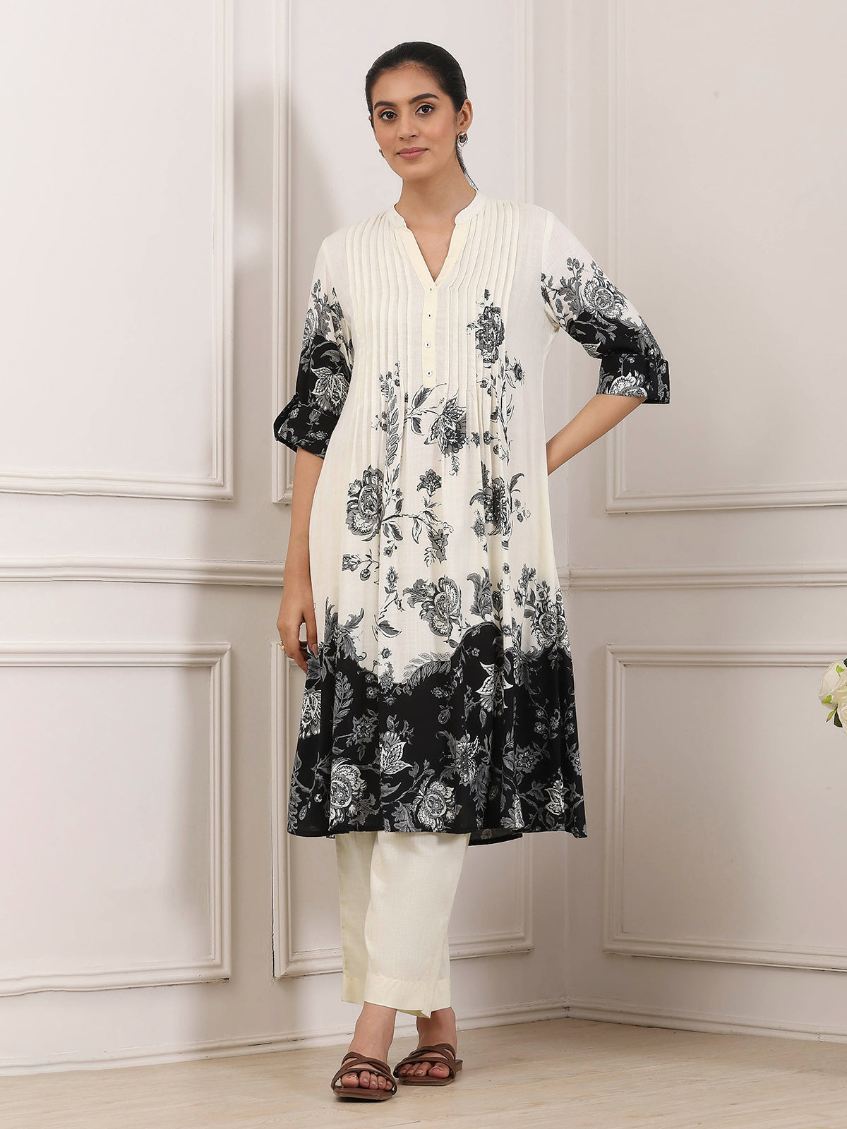 Off white and black shaded floral linen kurti for casual wear