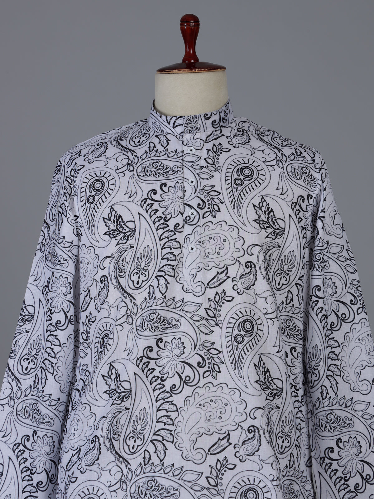 White floral cotton linen kurta suiit with mandarin collar