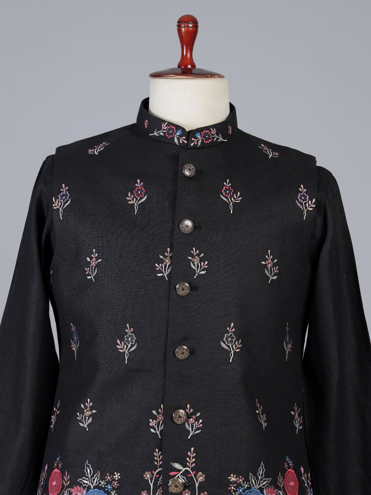 Black linen waistcoat set with floral embroidery