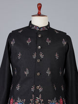 Black linen waistcoat set with floral embroidery