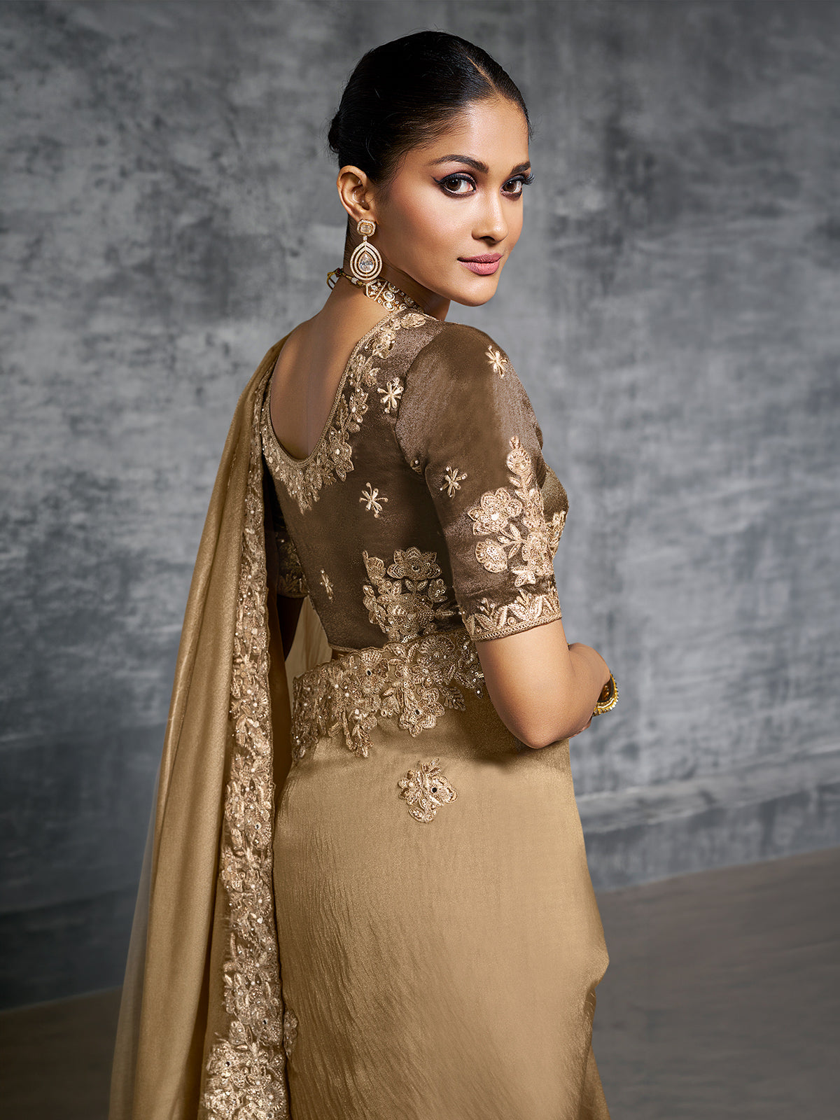 Beige viscose tissue saree