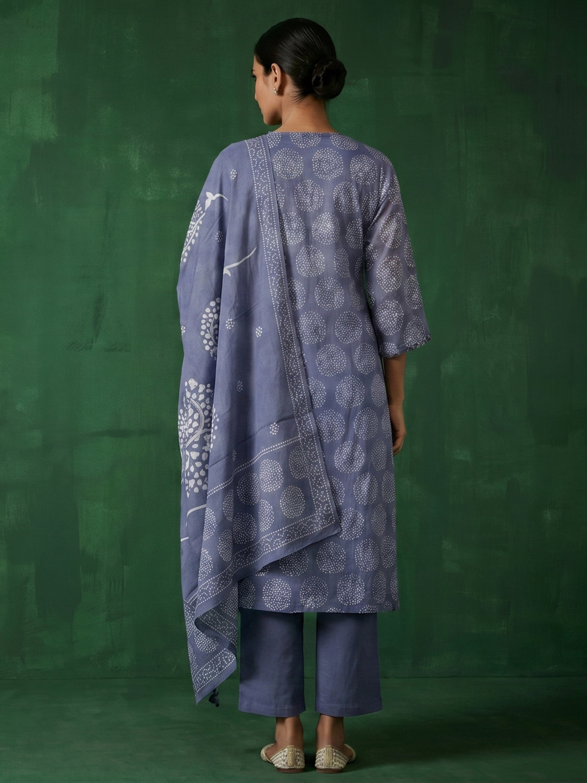 Grey cotton printed kurti set with straight cut elegance