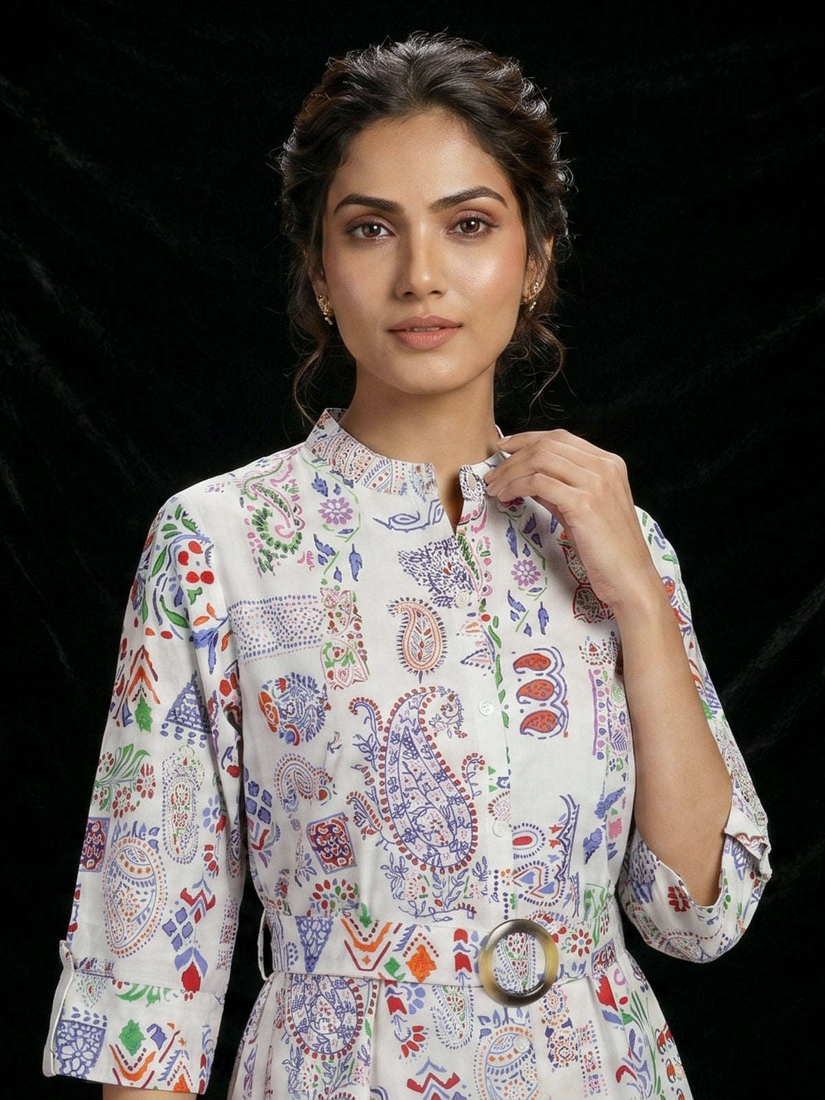 Off white cotton printed kurti featuring stand collar