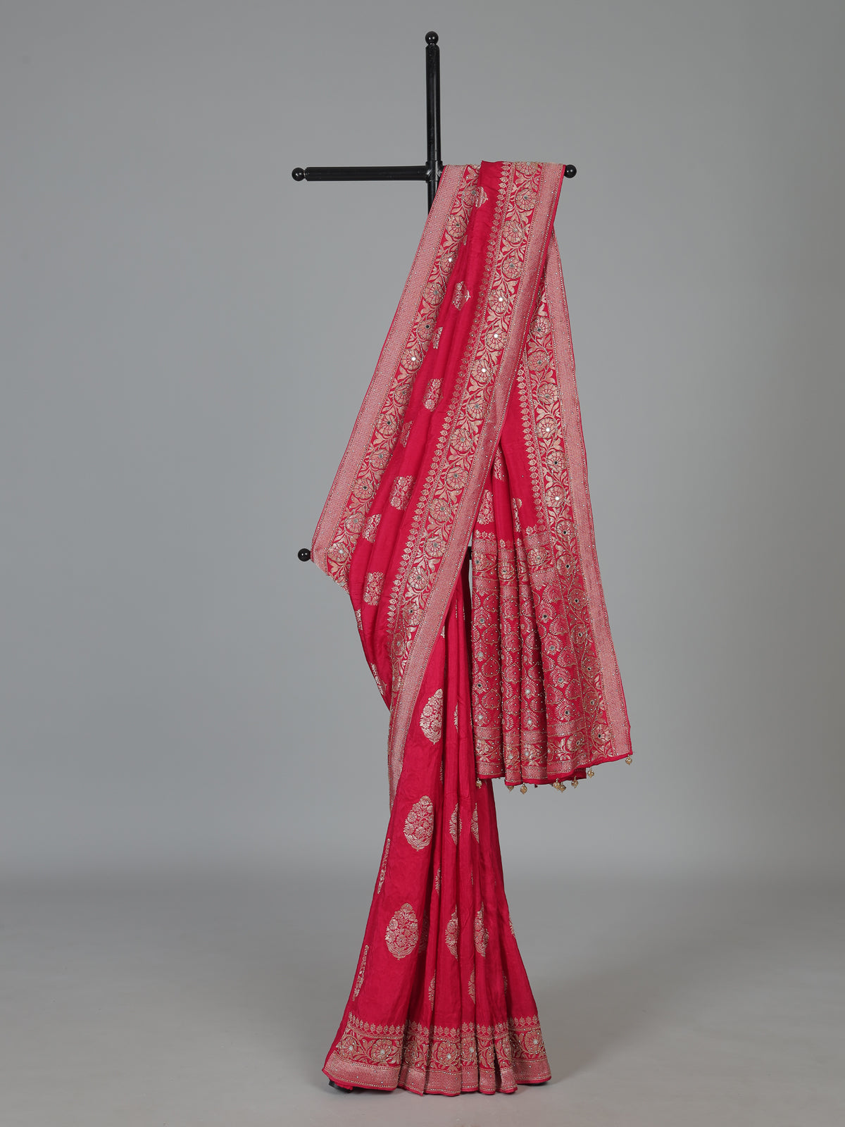 Crimson red floral arch festive dola silk saree