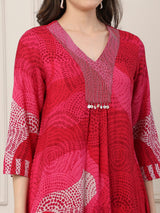 Pink abstract swirl printed festive statement