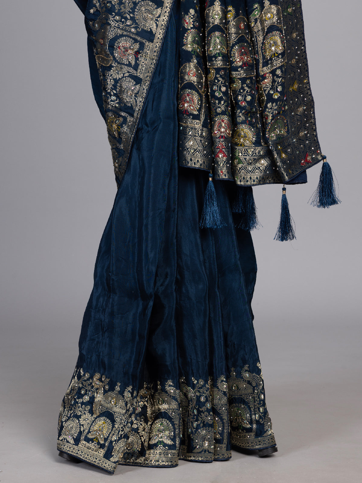 Navy blue royal peacock border dola silk saree