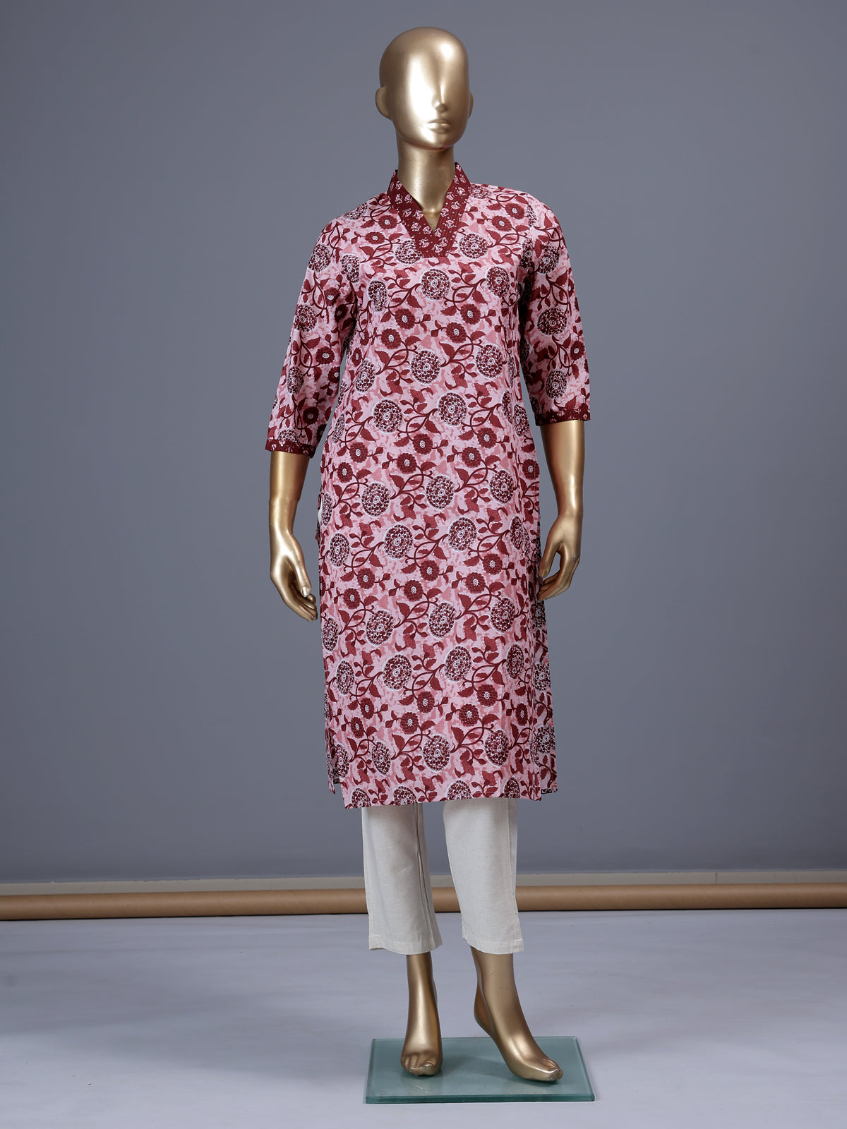 Pink floral printed cotton blend everyday wear kurti