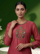 Rani pink kurti set highlighted with floral boota embroidery