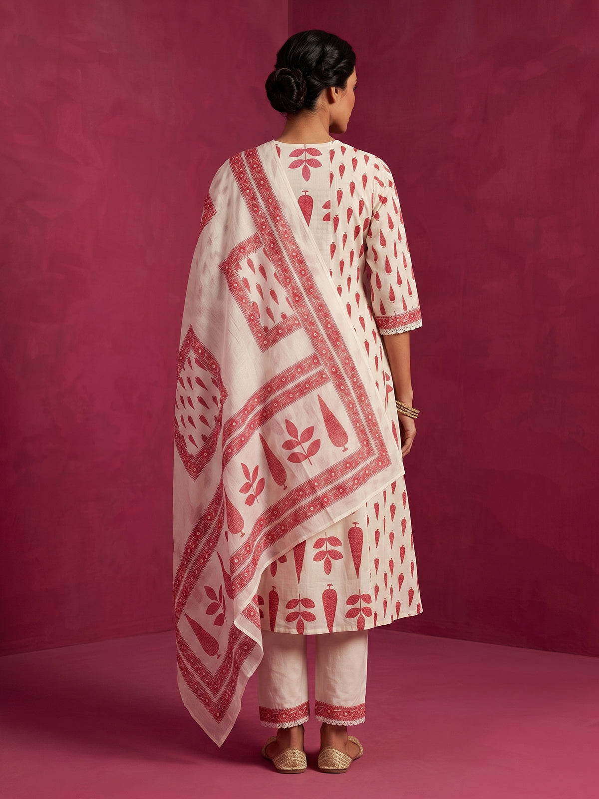 Off white floral kurti set with elegant festive styling