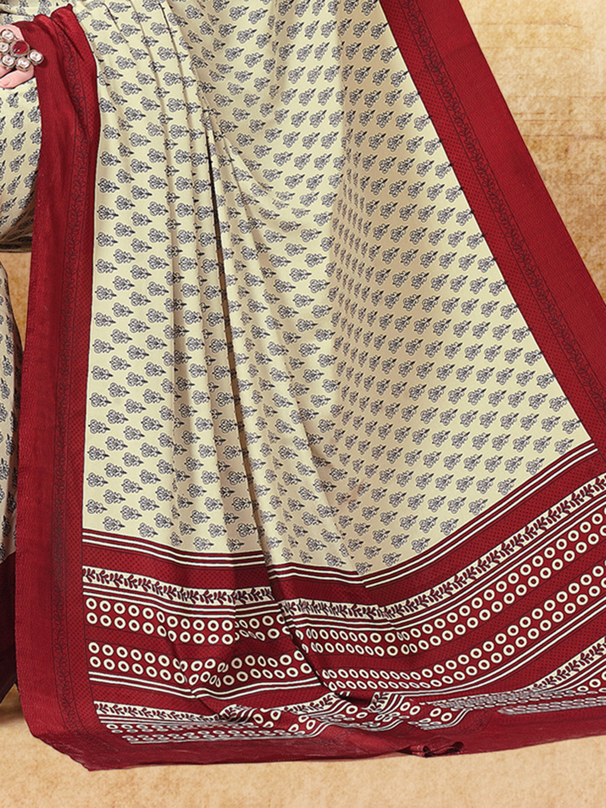 Off white and maroon crepe silk elegant saree with printed pallu