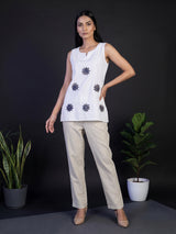 White cotton embroidered casual sleeveless sweetheart neck kurti