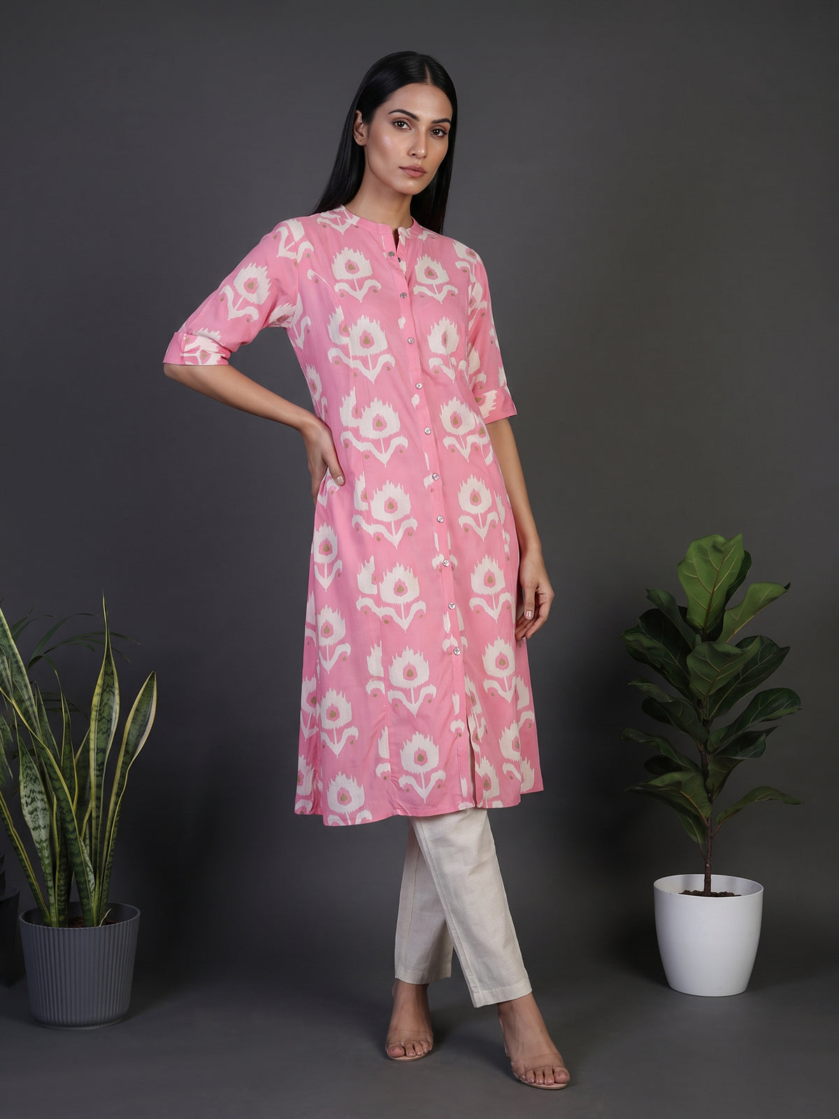Light pink cotton silk printed casual stand collar elbow sleeve kurti