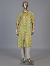 Yellow cotton silk texture printed casual stand collar elbow sleeve kurti