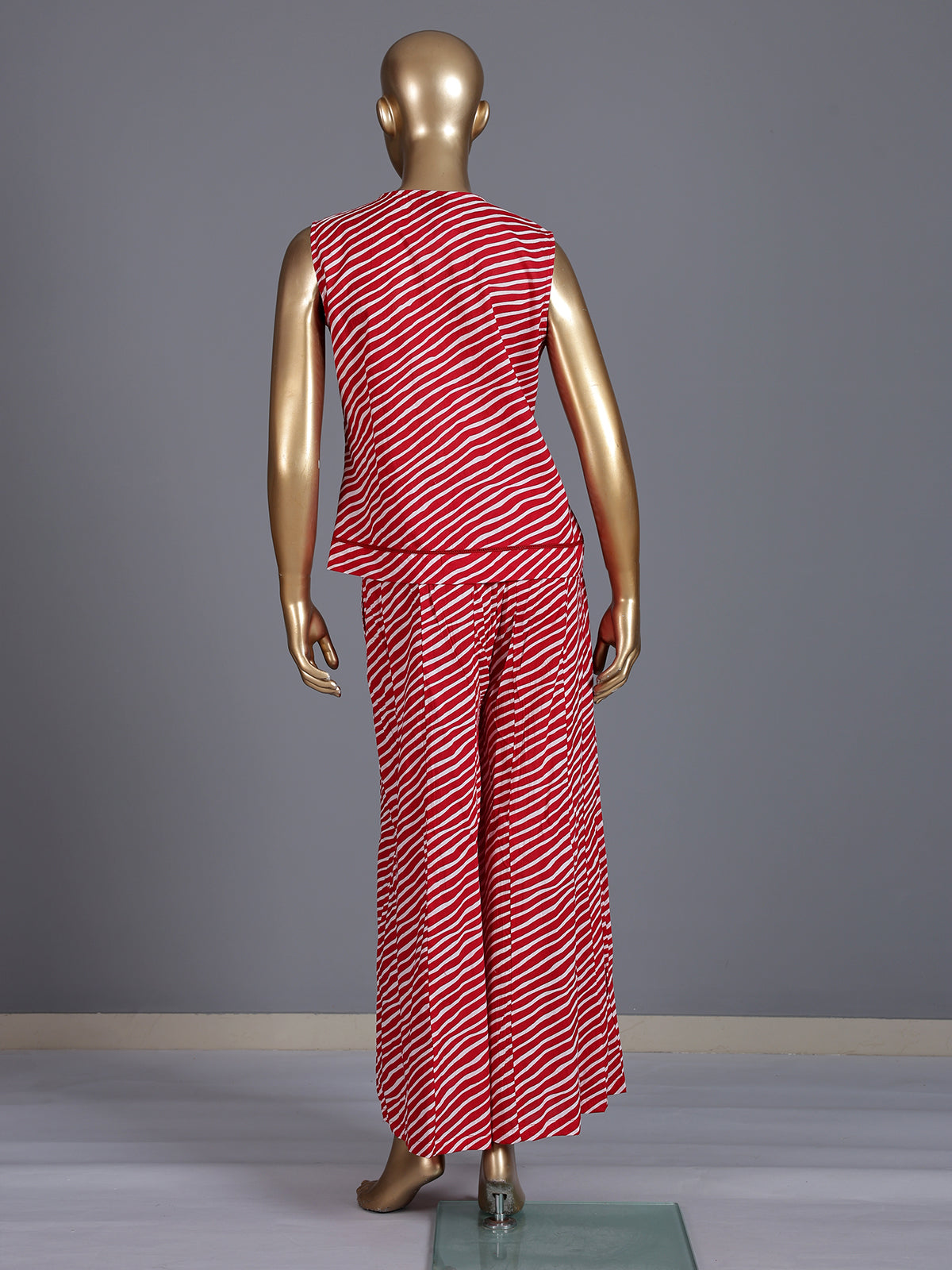 Red printed crepe silk casual sleeveless palazzo co ord set