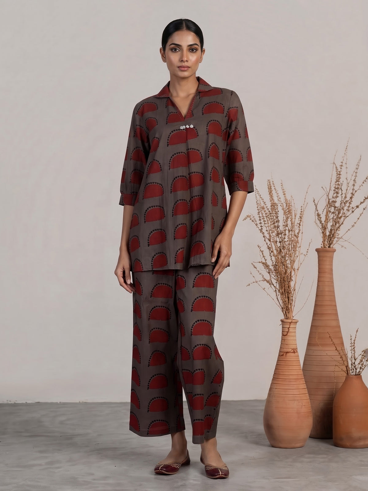 Grey silk printed co ord set with collar neck quarter sleeves