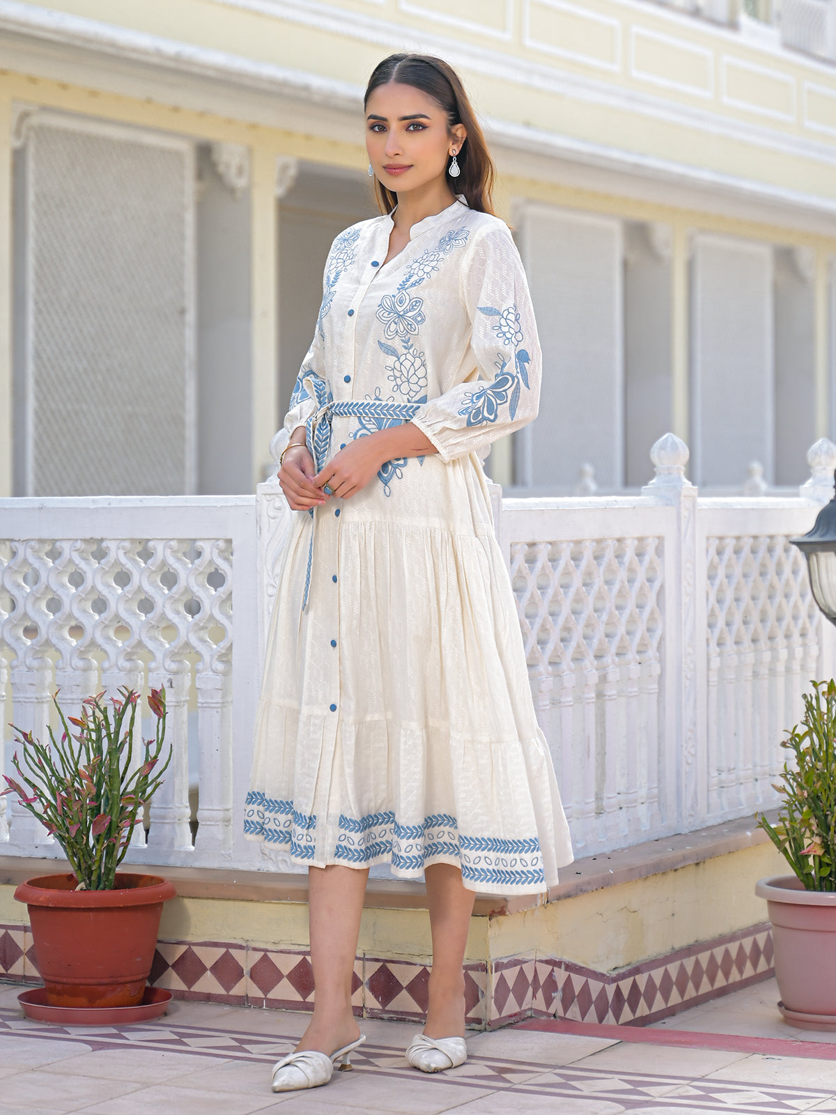 Off white embroidered schiffli cotton kurti