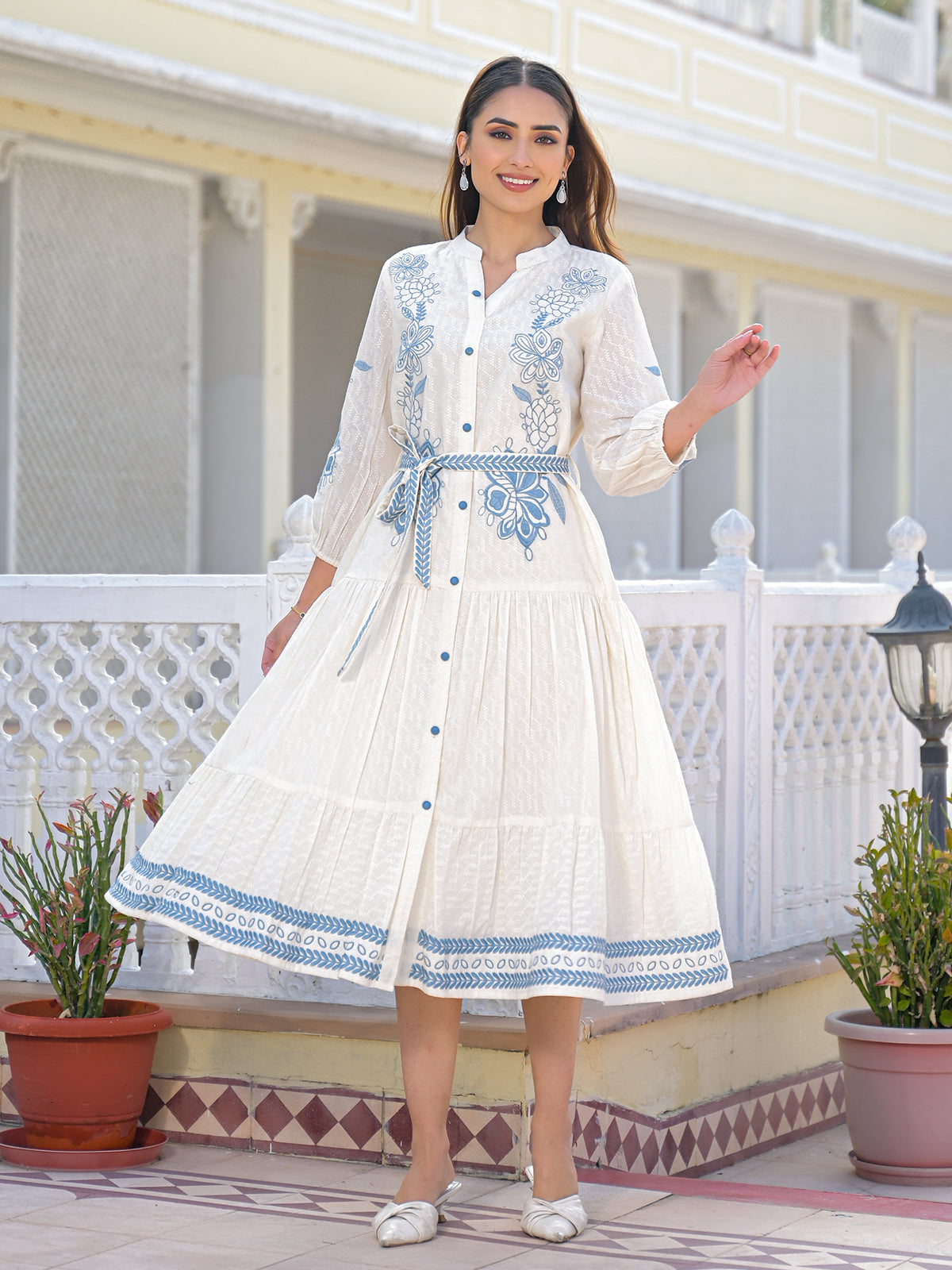 Off white embroidered schiffli cotton kurti