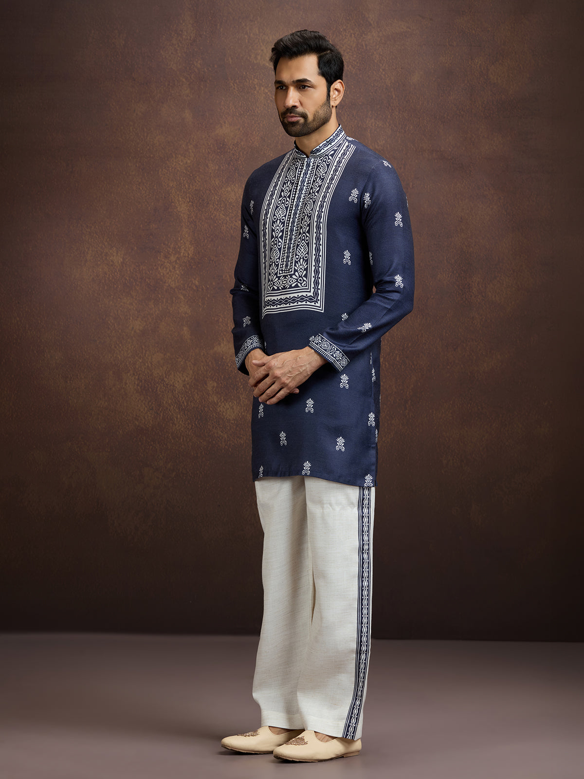Blue festive printed linen kurta pajama outfit