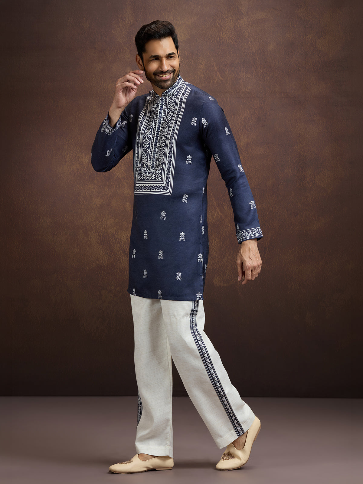 Blue festive printed linen kurta pajama outfit