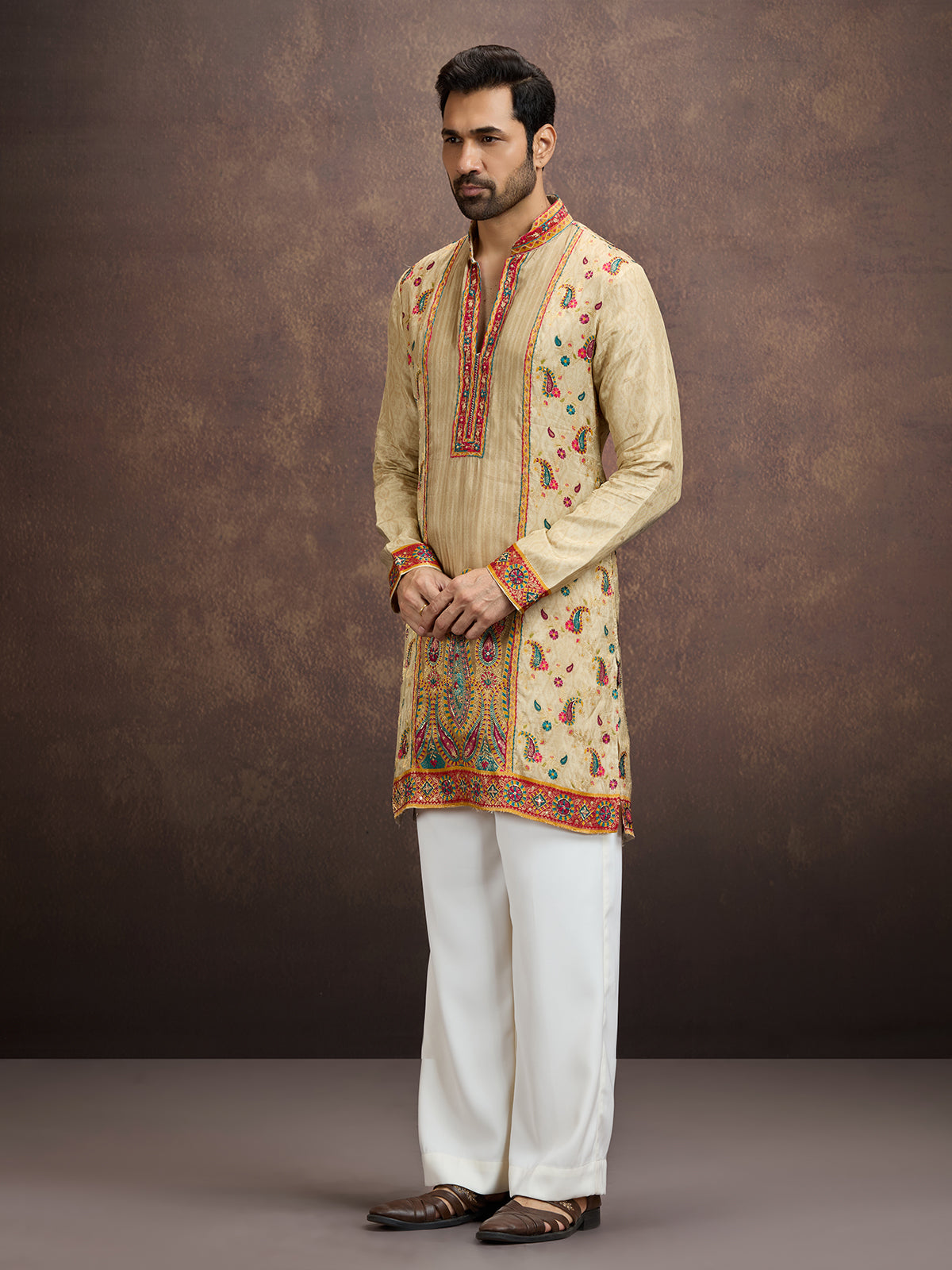 Light gold kalamkari printed kurta pajama for men