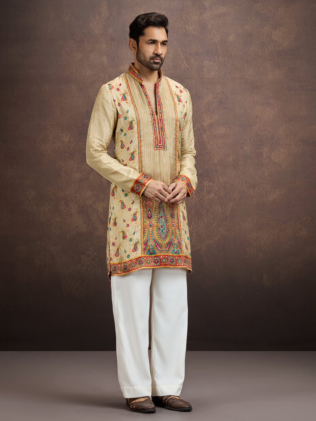 Light gold kalamkari printed kurta pajama for men