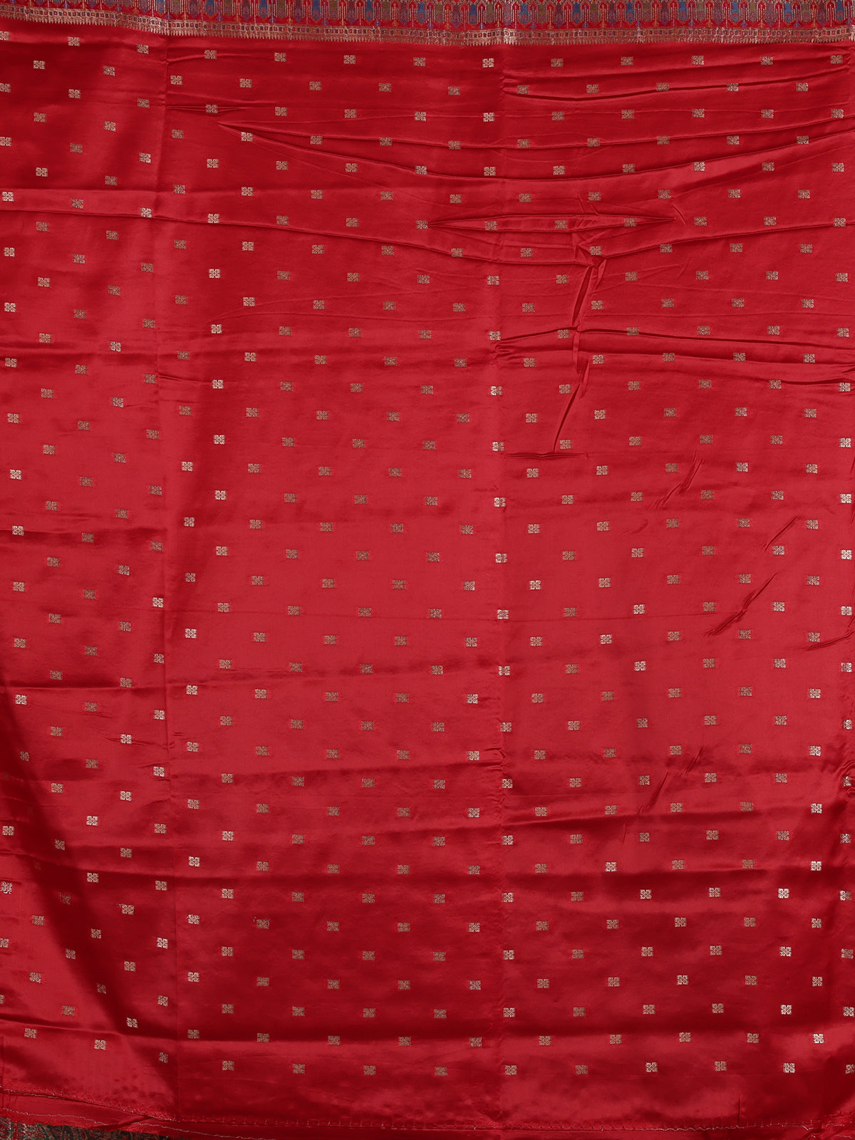 Red women classic zari saree