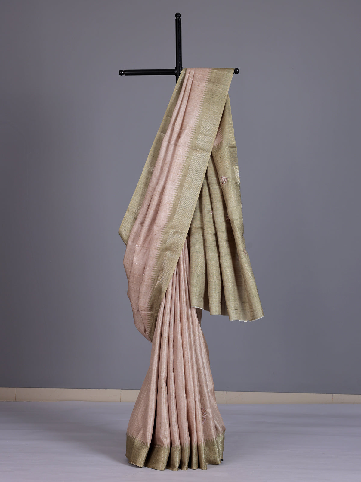 Pista green women zardosi zari saree