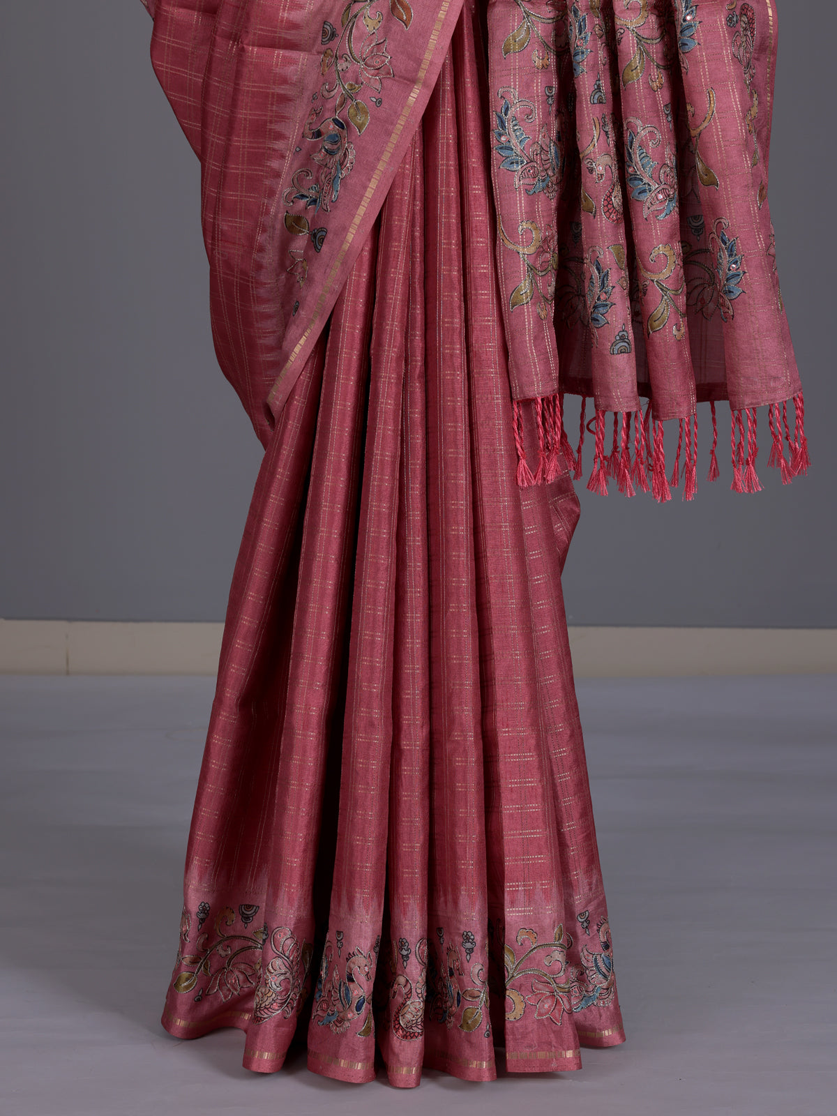 Pink women botanical vine zari saree