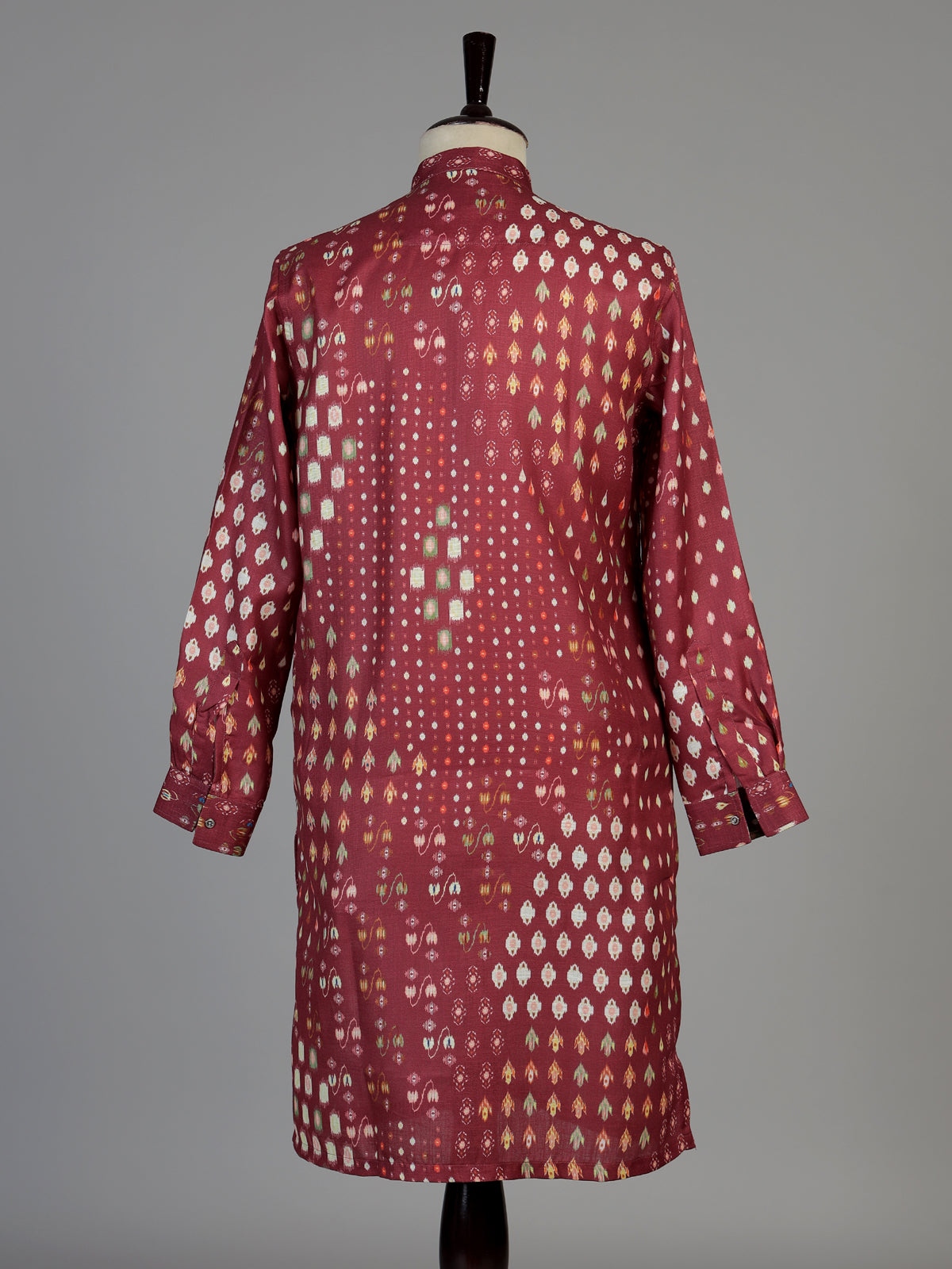 Maroon men geometric printed chinese kurta