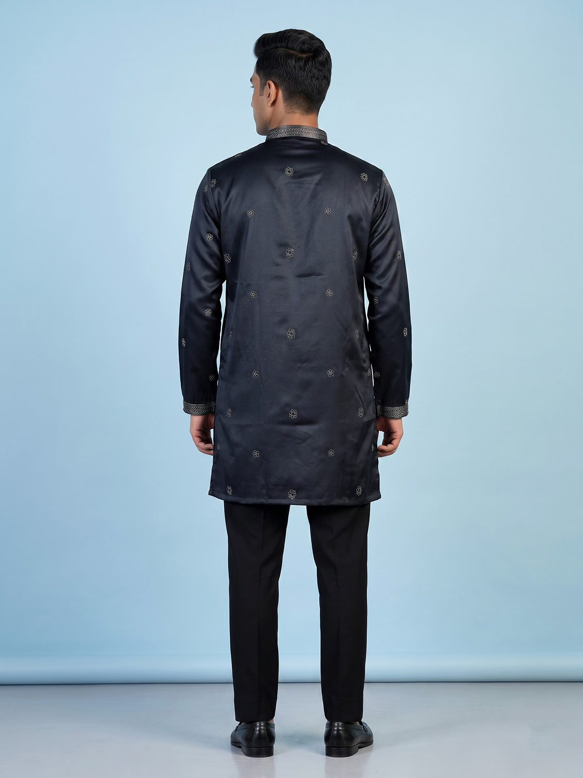 Blue men embroidered satin kurta