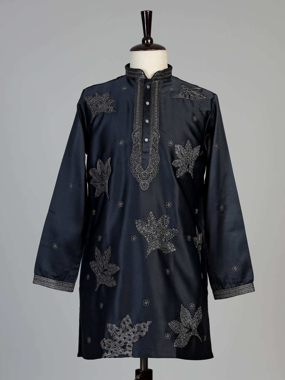 Blue men embroidered satin kurta