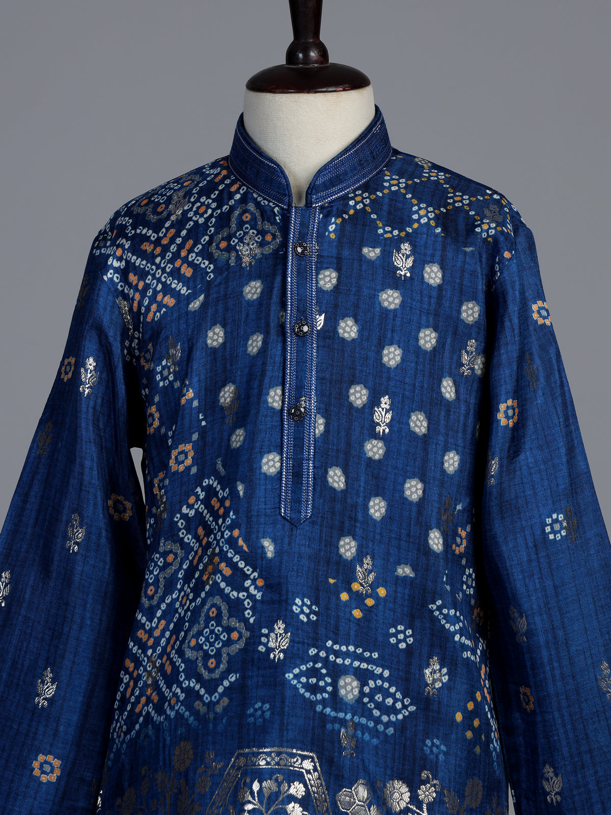 Blue silk blend Bandhani kurta suit for boys with zari elegance